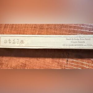 Stila Sketch and Sculpt Brow Pencil - Light Shade *NIB